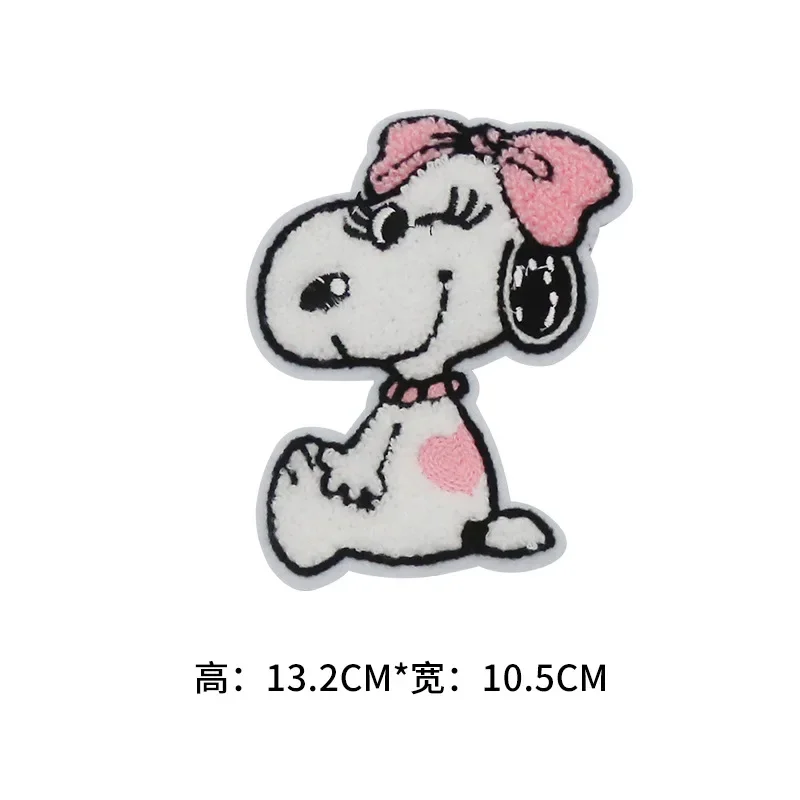 Нашивка с изображением собаки Снупи