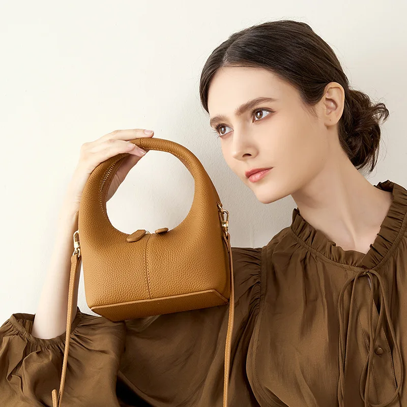 Корейский нишевой дизайн Высококачественная кожа искусственная новинка 2023