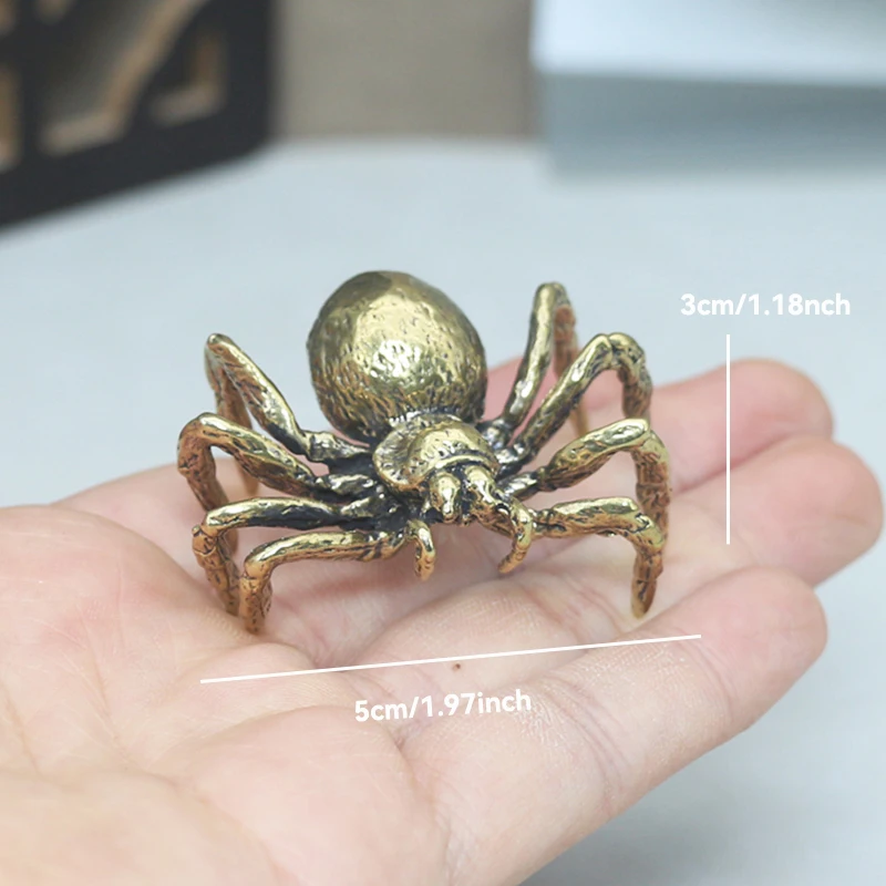 

Латунная статуэтка паук