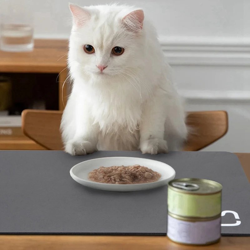 Цельный впитывающий коврик для ванной комнаты темно-серый собак миски еды и воды