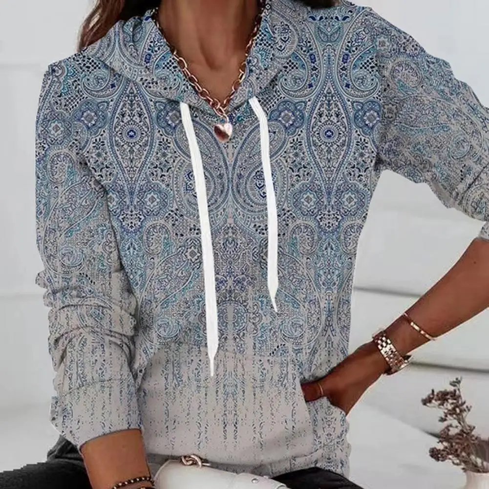 Рисунок 6 - Женская Осенняя толстовка с капюшоном и принтом