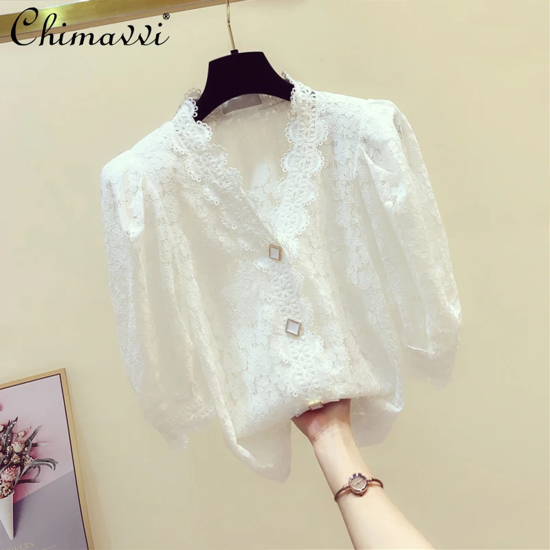 

2022 Summer New Fashion V-neck Single Breasted Lace Shirt Women's Short-Sleeved Korean Style Graceful Puff Sleeve Blouse Top