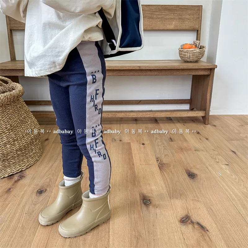 

Новинка осени 2023, детские леггинсы, Хлопковые Штаны для малышей, повседневные брюки для маленьких девочек с буквенным принтом, детская одежда