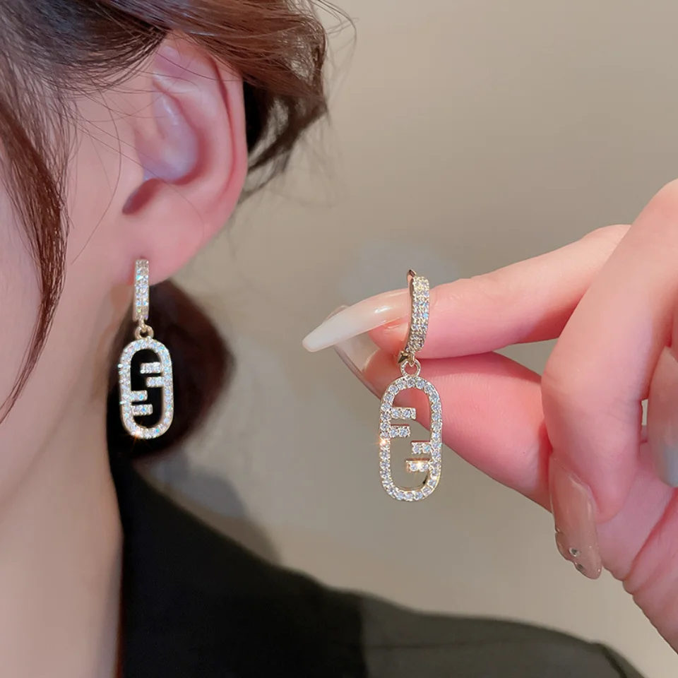 

RAKOL Geometric Oval Cutout Drop Earrings for Women Fashion Pave Zirconia Earring INS Trendy Korean Sweet Girls Party Jewelry