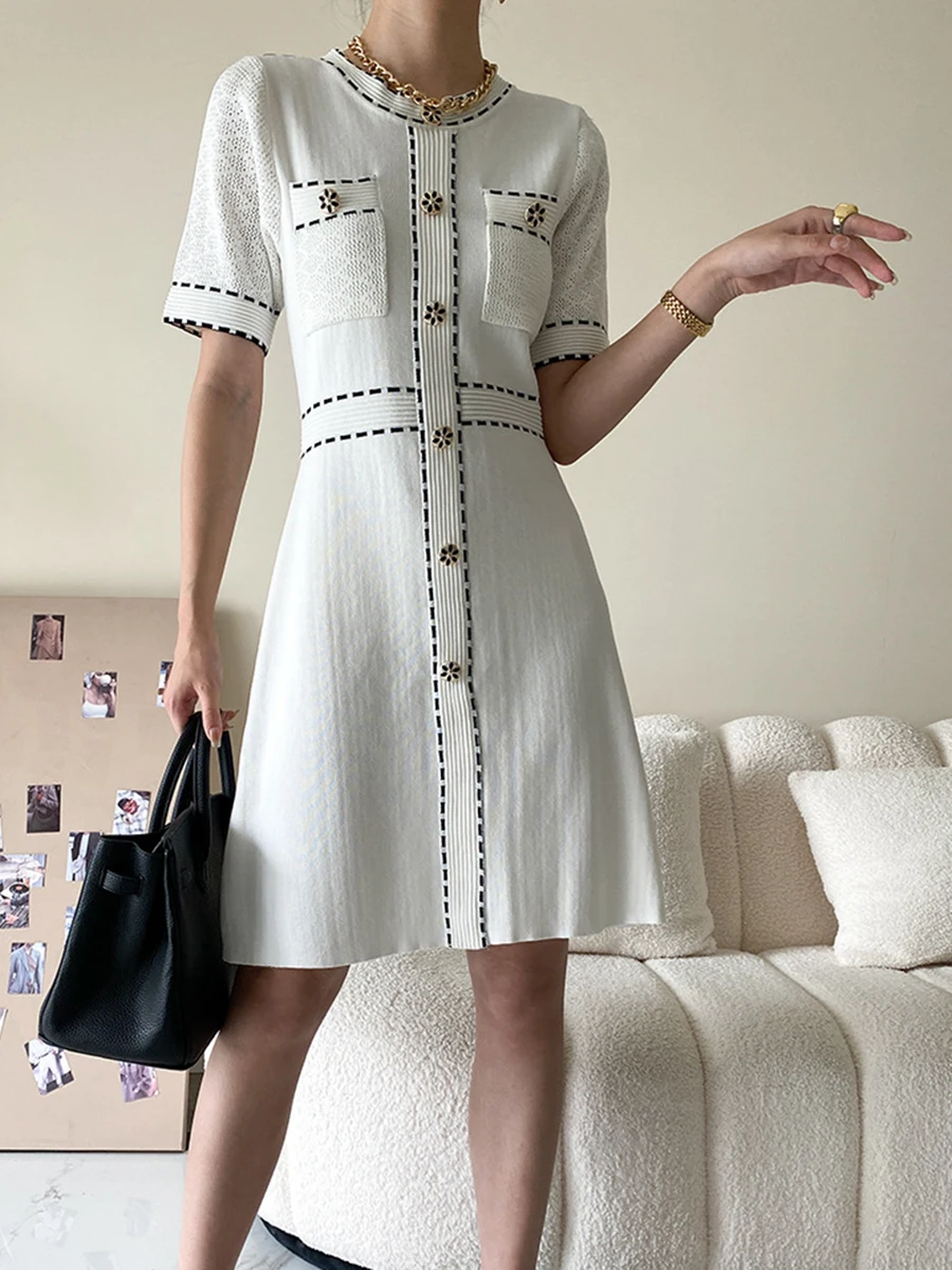 

Splicing A-line Round neck women midi dress Elegant long female Pleated office button ladies dress Retro Casual Streetwear 2022
