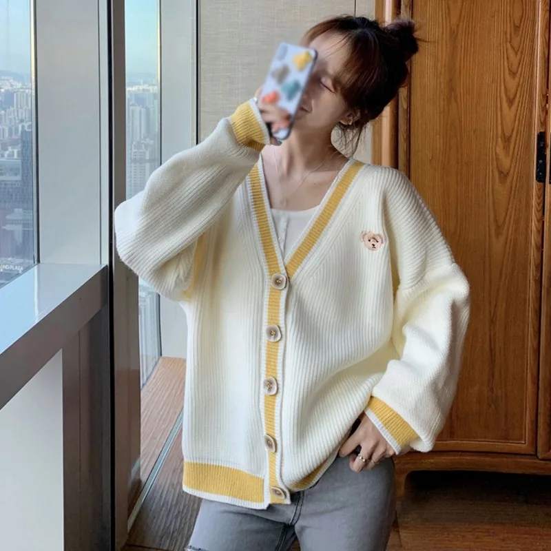 

Women's Cardigan Bear Color Contrast Loose Casual Sweet Lazy Style V Neck