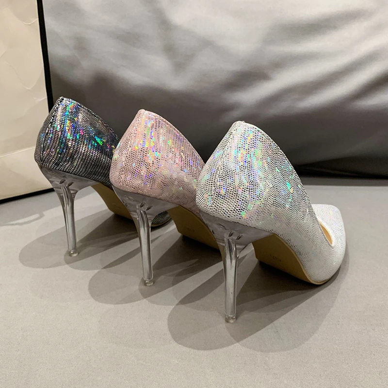 Женские туфли на высоком каблуке-шпильке с острым носком