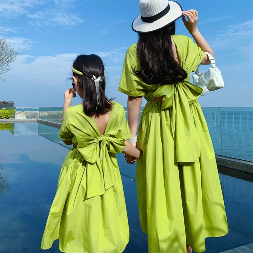 Модные Зеленые повседневные пляжные платья для матери и дочери с большим бантом, 2 стороны