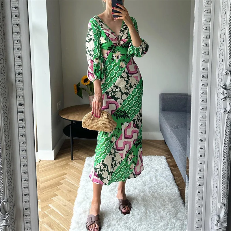 

Woman Sexy Green V Neck Print Long Dress 2023 Summer Female Chic Waist Hollow Out Beach Dresses Ladies Elegant Backless Dress