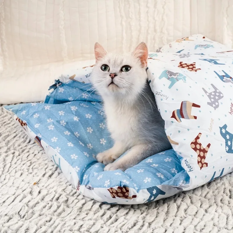 

Cat Litter Cat Sleeping Bag Closed Removable Washing Cat Bedding Warm Kennel Dog Bed House Cats Nest Cushion with Pillow