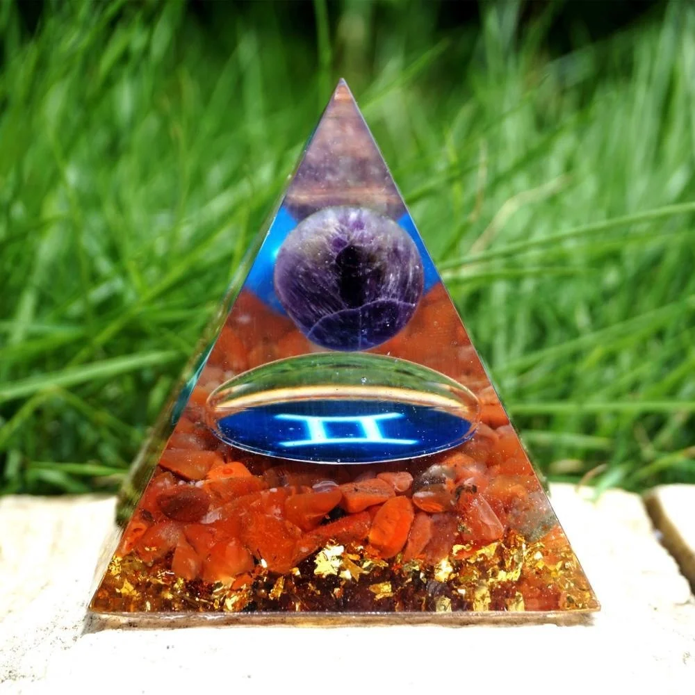 

Same Type the of Aogen Pyramid Decoration Natural Crystal Gravel Energy Tower Crystal stones and crystals spiritual jewelry