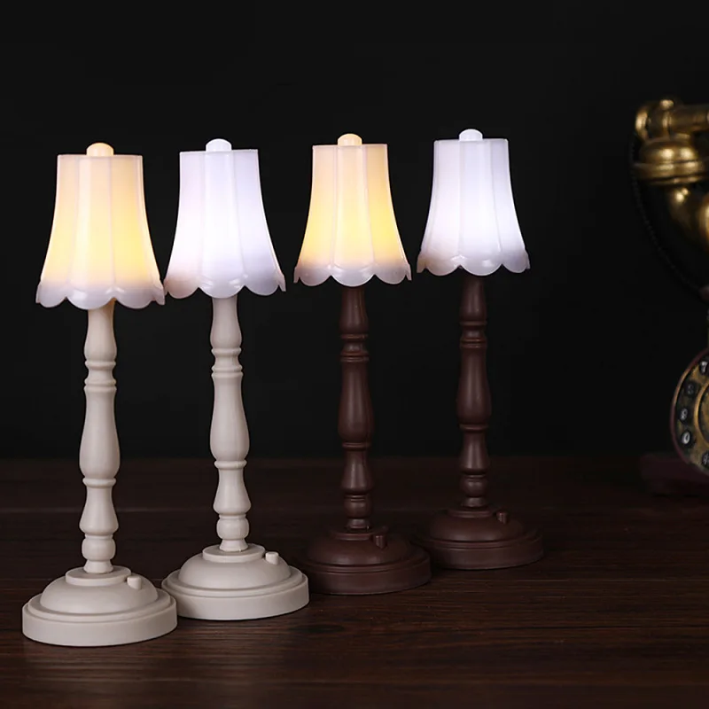 

1PC Doll House Mini LED Floor Lamp Retro Night Light Bedside Dormitory Bedroom Eye Protection Small Table Lamp Decoration