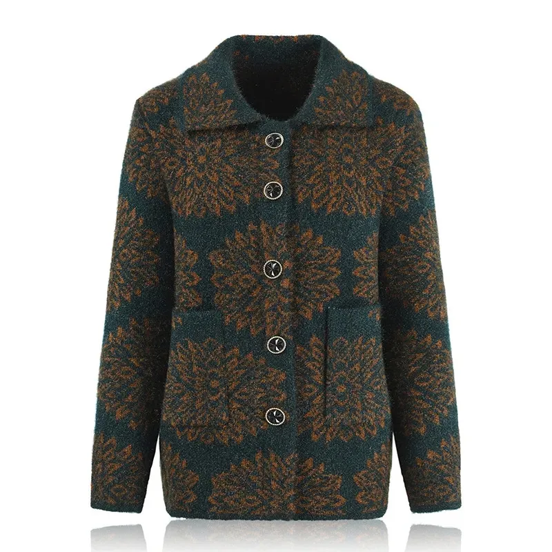 Новинка зимнее пальто с лацканами для мамы среднего возраста толстый вязаный