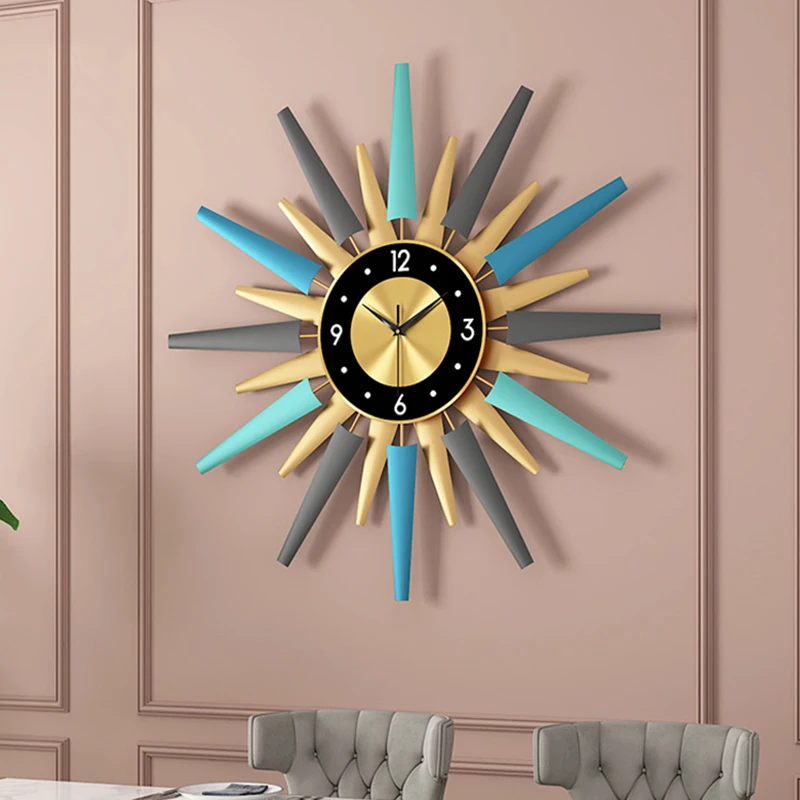 

Металлические настенные часы в скандинавском стиле, роскошные уникальные стильные настенные часы для спальни, художественные бесшумные украшения для комнаты WSW35XP