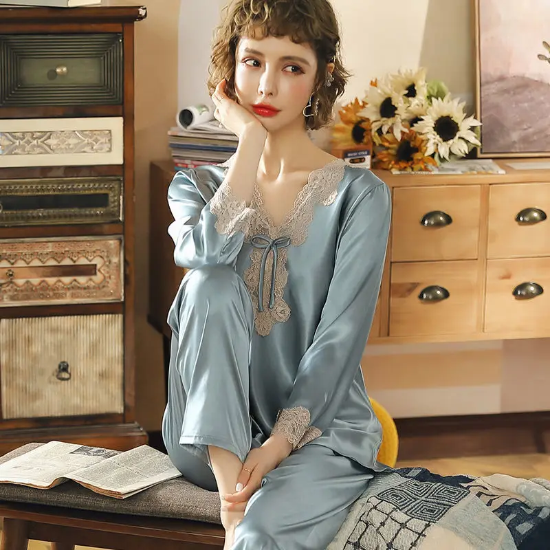 

Пижама женская атласная с длинным рукавом, одежда для сна в Корейском стиле, пикантная кружевная Свободная Домашняя одежда оверсайз, Пижамн...
