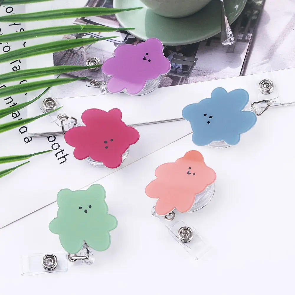 

1Pc Lovely Small Bear Retractable Badge Reel Jelly Color Acrylic ID Card Clips For Nurse Doctor Badge clip