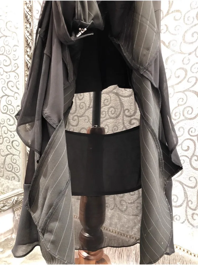 Женское платье-футболка в полоску длинное с коротким рукавом стиле пэчворк лето