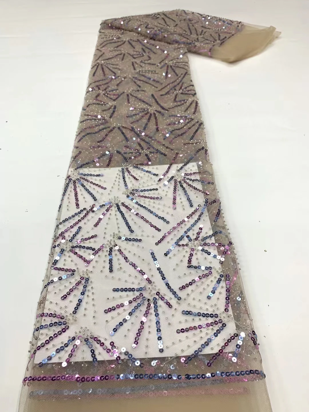 

Latest 5 Yards African Sequined Lace Fabric 2023 High Quality Nigerian French Mesh Lace Fabrics For Bridal Dress Sewing LJM2304