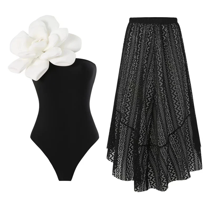 Рисунок 4 - Слитный купальник с 3D цветами для женщин с саронгом