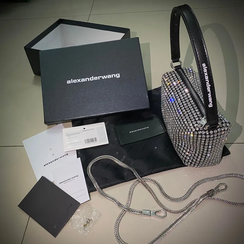 

Women Diamond Hobo-bag for 2021 Female Clutch Design Brand Luxury Shoulder Bags Handbag Leather PU Shiny Hobo-bag Messenger Bag