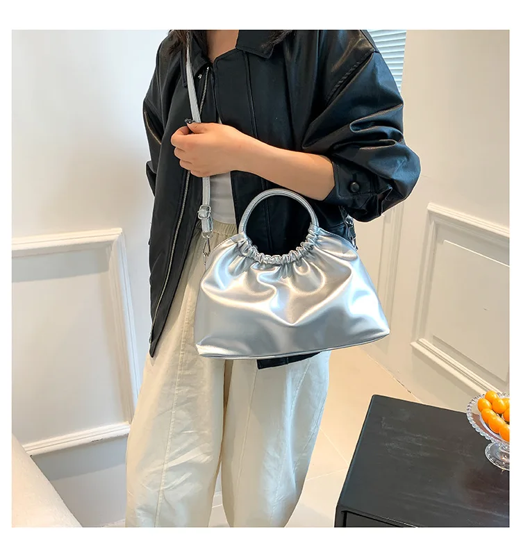 Advanced High Capacity Pleated Bag 2023 New Fashion Green Handheld Bag Fashion Versatile One Shoulder Crossbody Bag