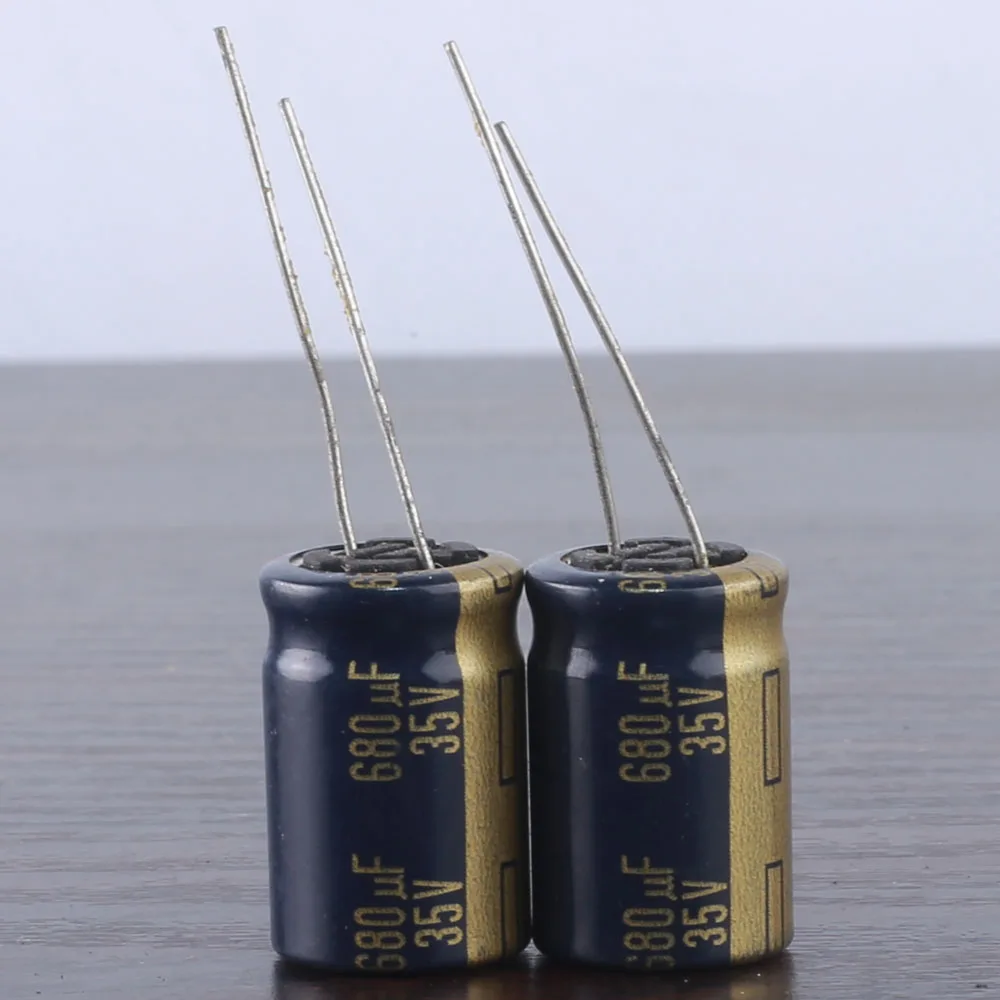 30 шт. Panasonic FC 680mfd 35 В 680 мкФ 13x20 мм аудио электролитический конденсатор 105C