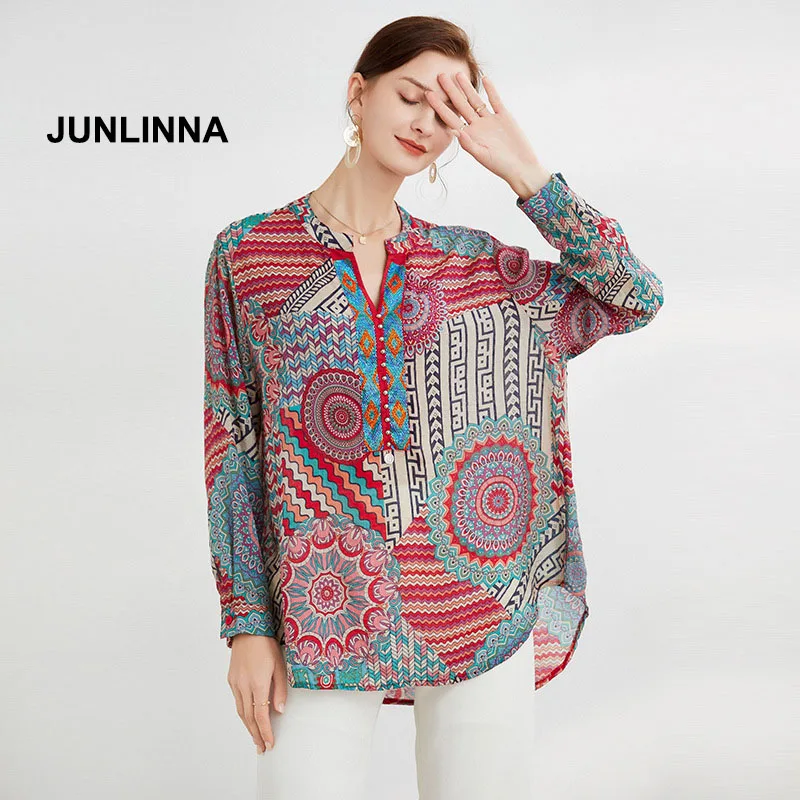 

JUNLINNA One Size Women Shirt 2022 Spring Summer New Rhinestone Beading Printed Loose Blouses Elegant Casual Tops