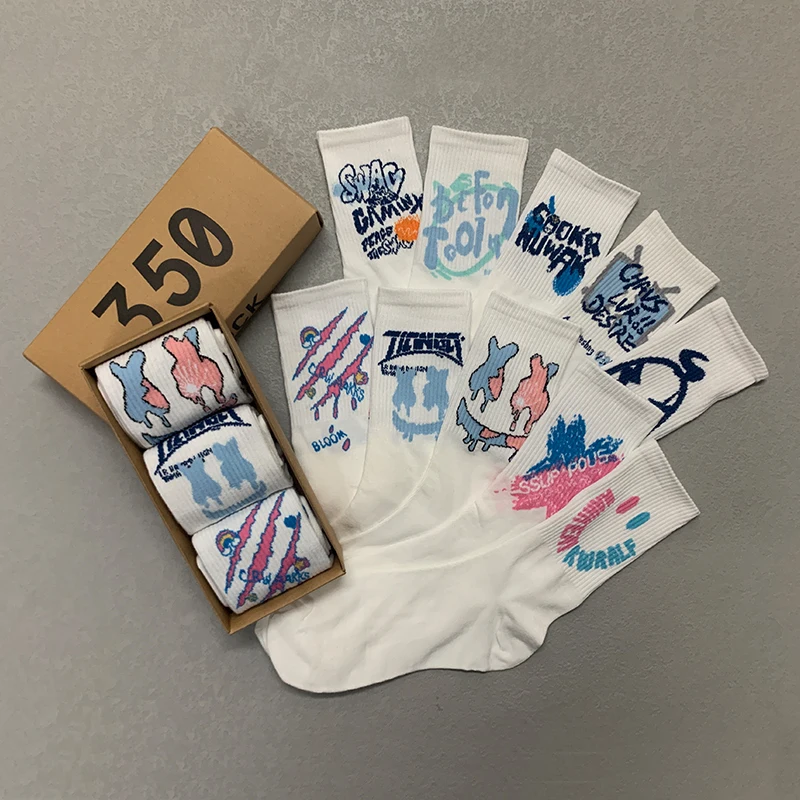 3 Pairs/Box Hip Hop Devil Letter X Stockings Cotton Harajuku White Graffiti Streetwear Funny Summer Thin Gifts Men Women Socks