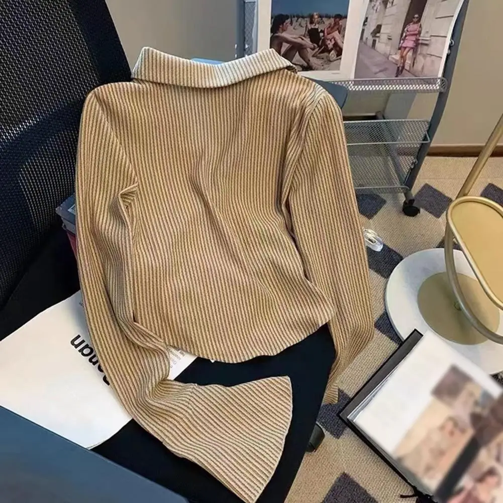 

Long Trumpet Sleeves Shirt Striped Print Irregular Lapel Blouse Women's Fashion Statement with Long Trumpet Sleeves Loose Fit