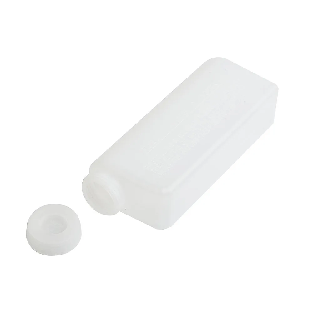 

600ML 2-Stroke Oil Petrol Fuel Mixing Bottle Container For Chainsaw Strimmers 20:1 25:1 40:1 Plastic Oil Mixing Bottle Container