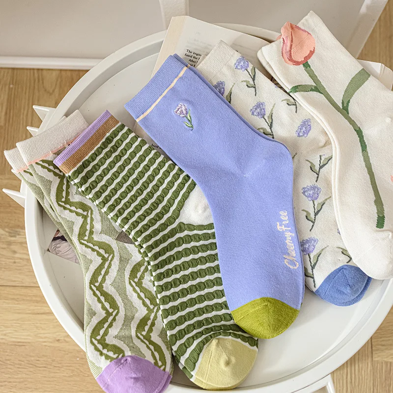 

Embroidered Flowers Women Socks Sweet Tulip Stripe Cotton Sock Woman Long Korean Fashion Sock Autumn Winter Casual Sweet Sock