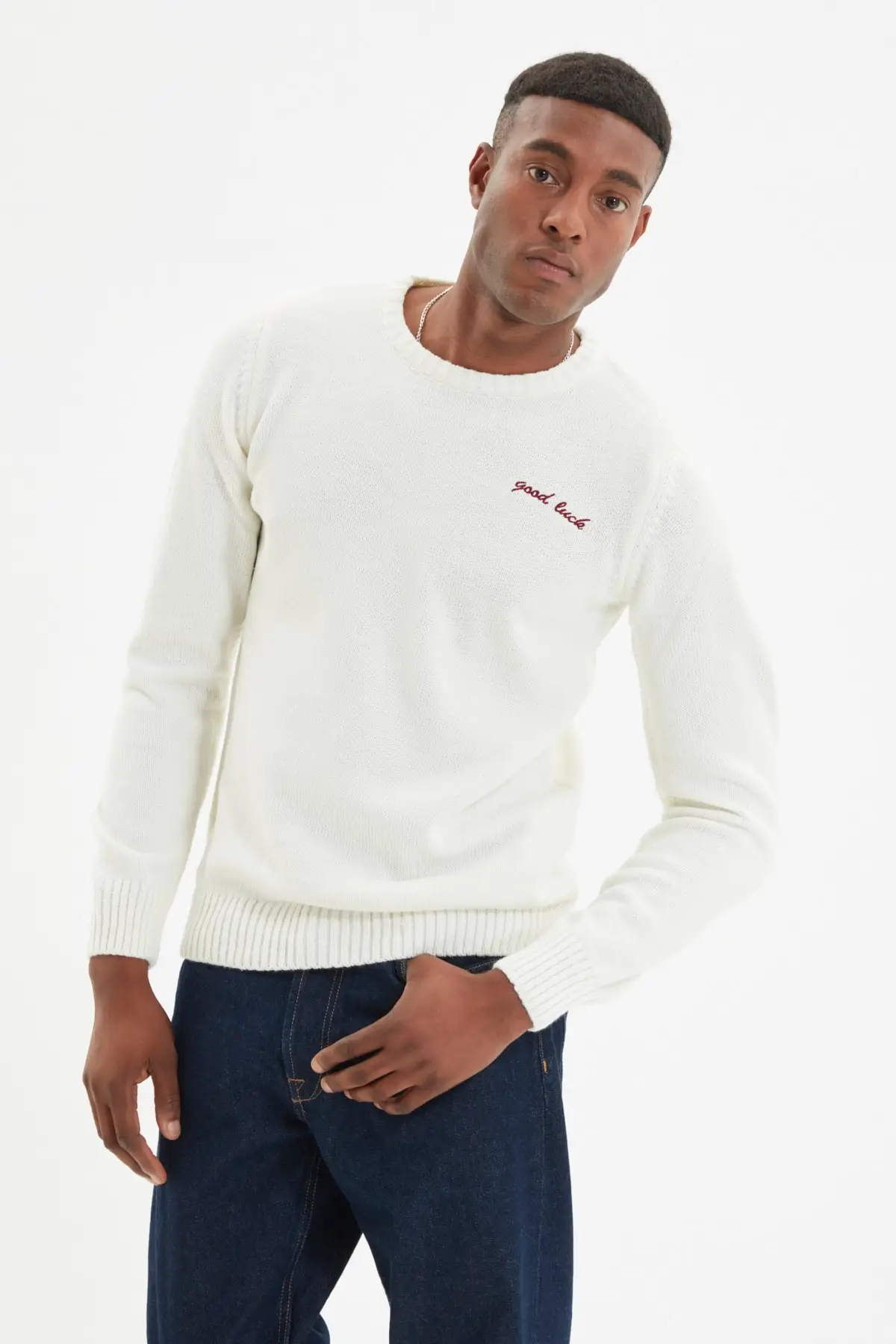 

Trendyol Male Slim Fit Bike Collar Embroidery Detail Sweater TMNAW22KZ0871