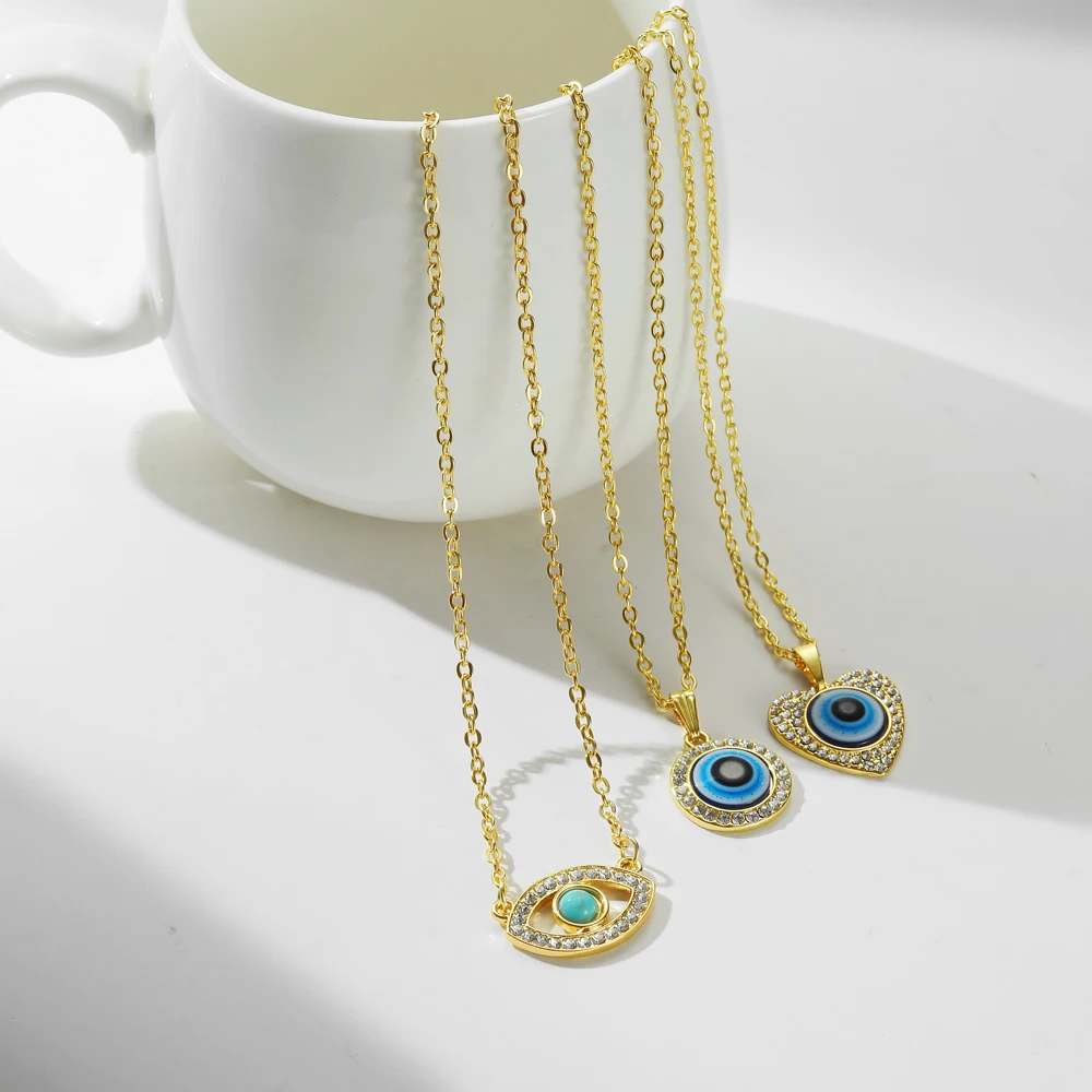 

Ожерелье IPARAM с металлической цепочкой золотого цвета для женщин и мужчин, ожерелье с подвеской в виде сердца синего дьявола, модные ювелирн...