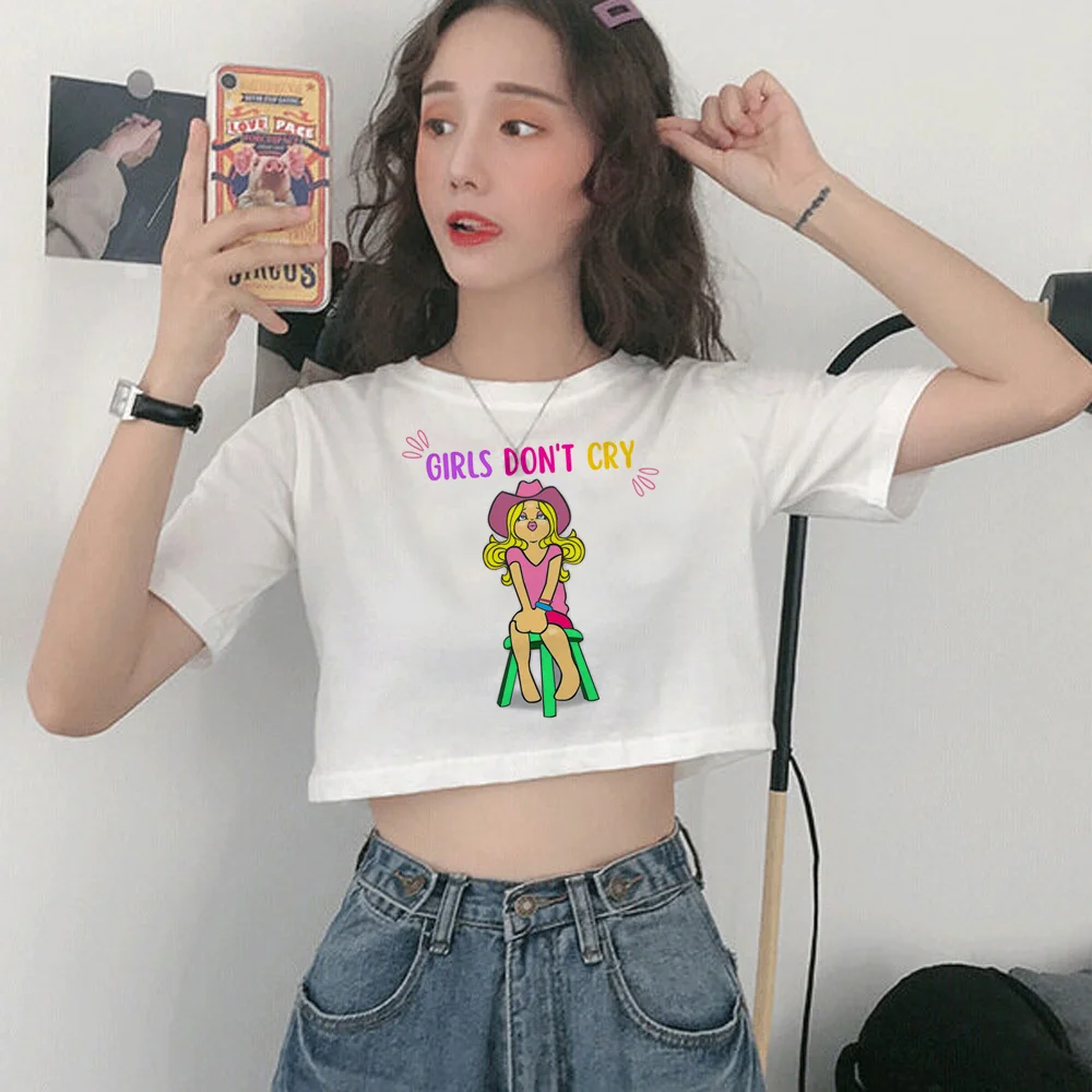 

Женский кроп-топ в стиле Харадзюку