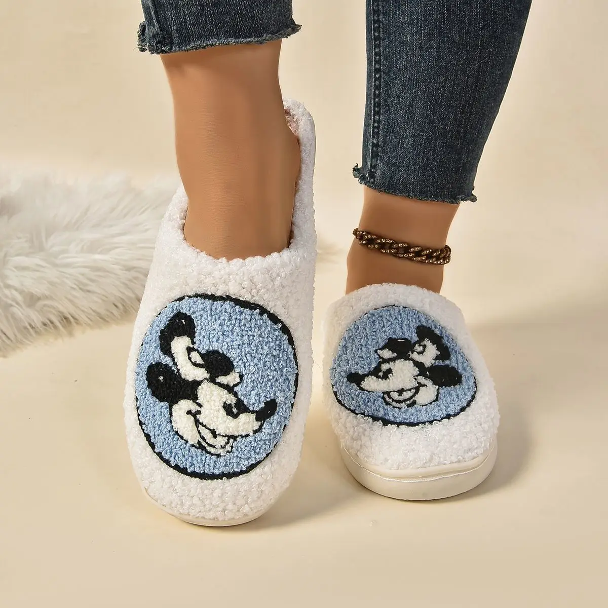 Новые морозостойкие теплые повседневные тапочки в парном стиле домашние