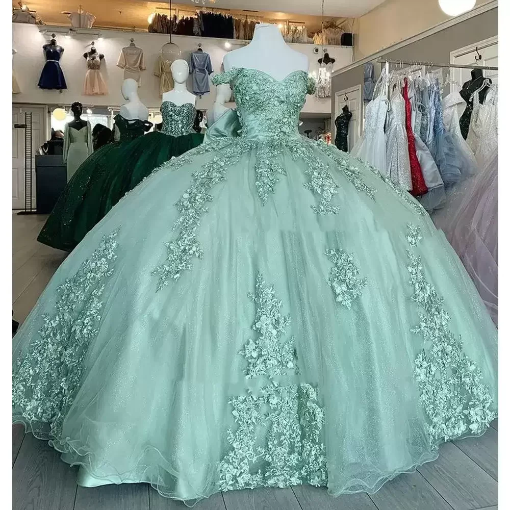 

ANGELSBRIDEP Sage Green Quinceanera Dresses Off Shoulder Floral Appliques Lace Bow Back Corset For Sweet 15 Girls Party Gowns