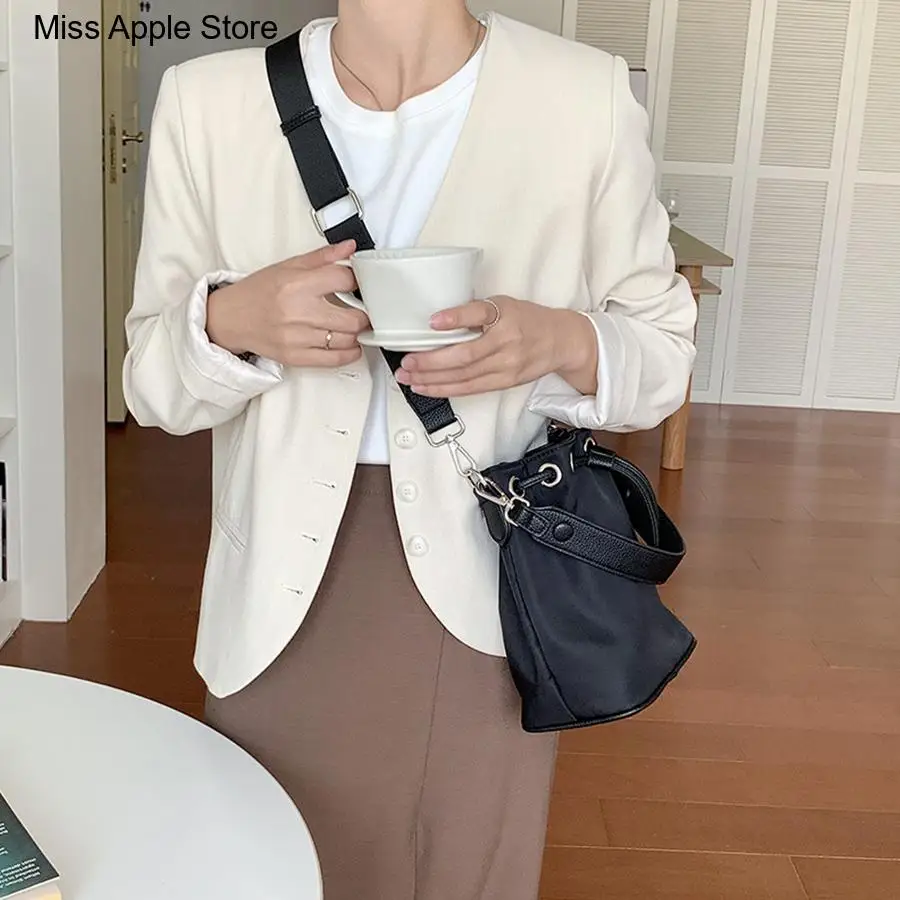 Crossbody Bag Casual Totes Messenger Bags Handbag Women Nylon Fashion Lady Drawstring Bucket Bag Simple Panelled Design Shoulder