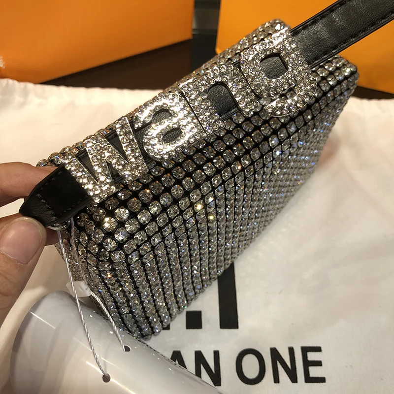 

2023 Diamonds aw Bag New Women's Leather Chain Inlaid With Bright Hand-Held Underarm Women's Bag Designer Women Luxury Handbags