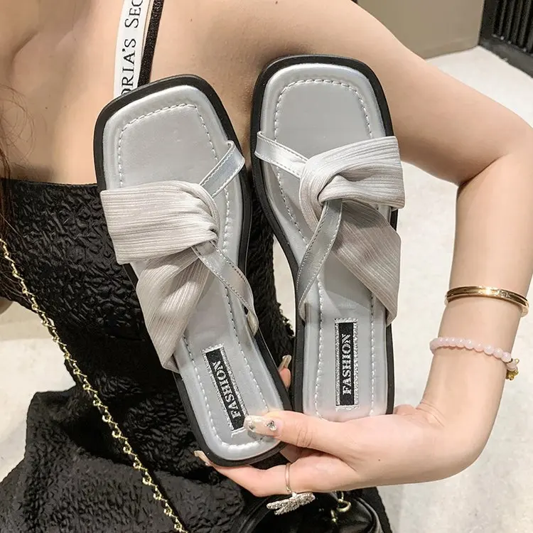 Fashion Women Slippers Summer 2023 New One Word Sandals Female Korean Casual Beach Holiday Slides Summer Sandalias Flat Footwear