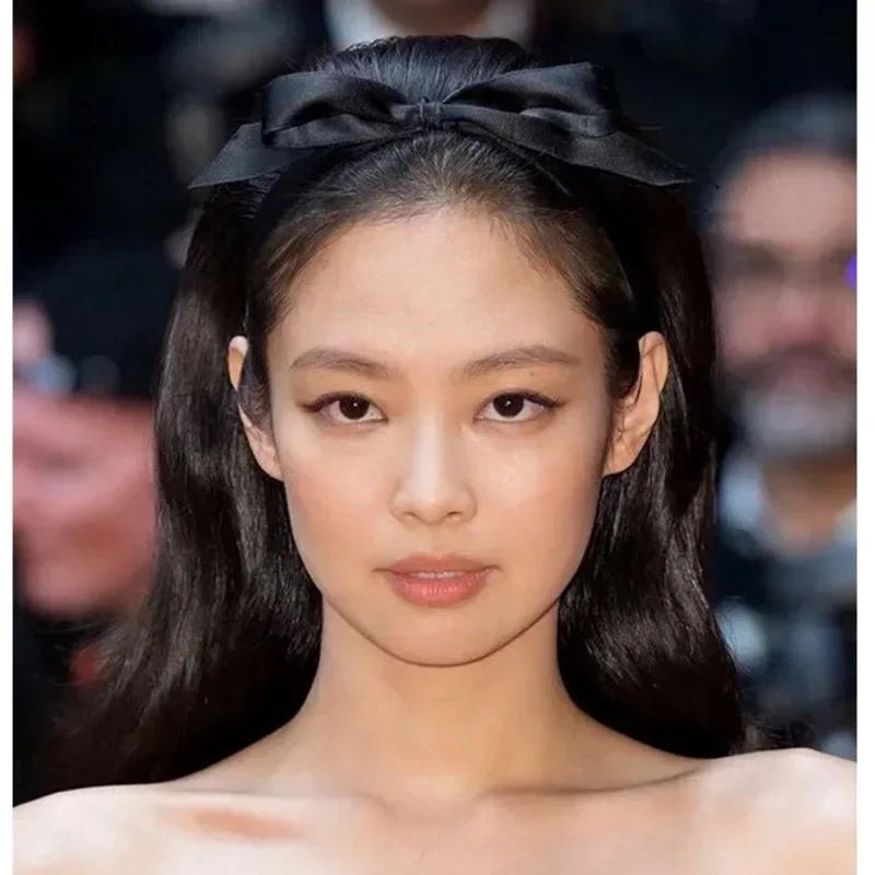 Рисунок 2 - Однотонная атласная модель