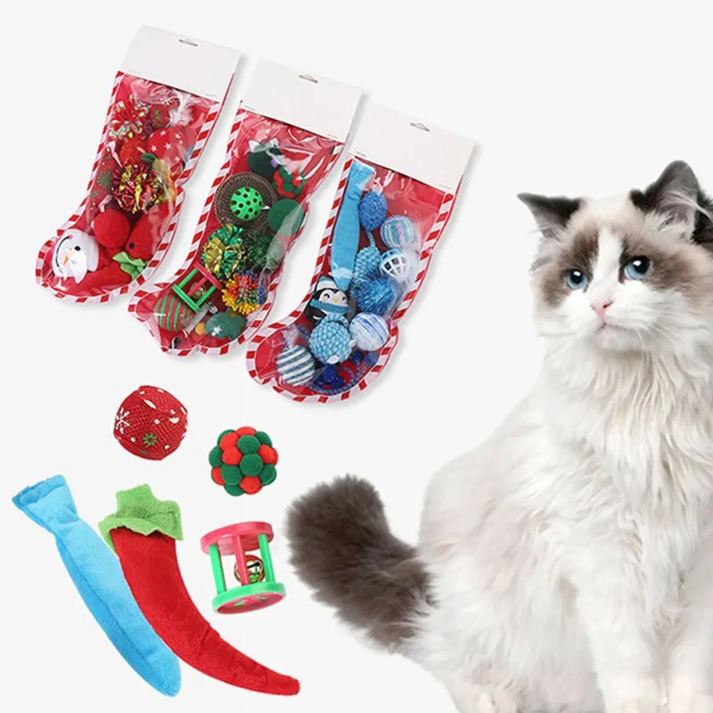 

Pet Cat Toy Christmas Stocking Set with Bells and Knotted Rope Toy Interactive Cat Toys Combination Set Sock Pet Supplies