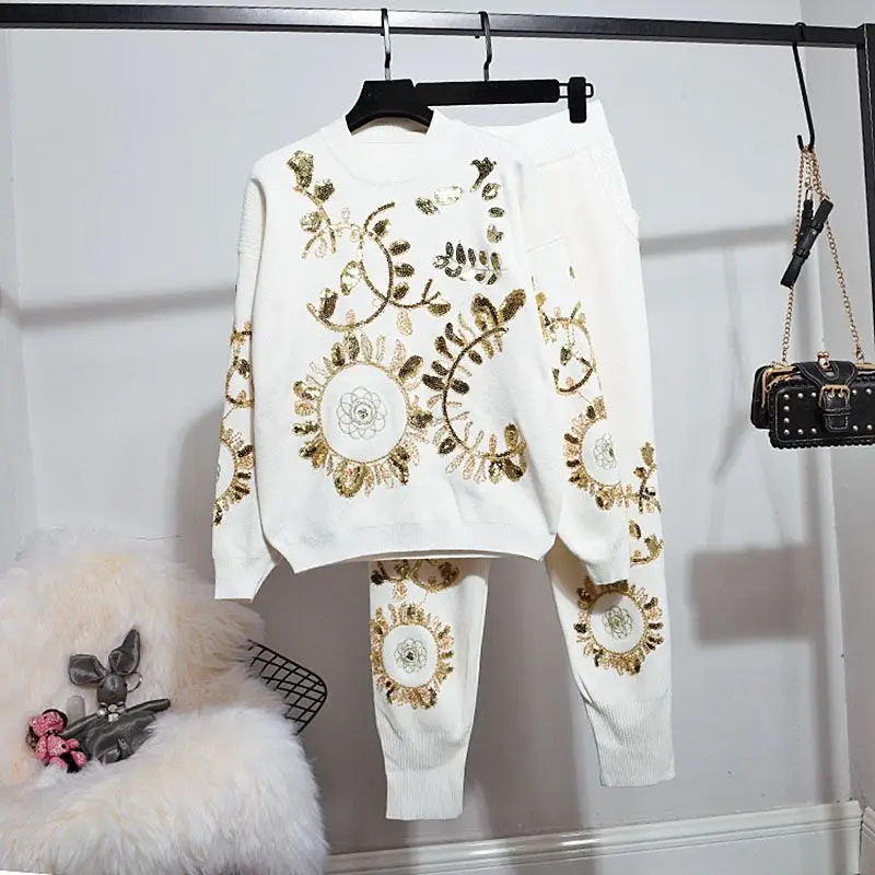 Trendy Women Knitted Two-piece Set Gold Leaf Sequins O-neck Pullover Sweater Top + Elastic Waist Casual Trouser Female Knit Suit