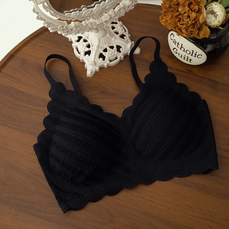 Ladies French Wave Seamless Lingerie, Wireless Bra, Girls Bra Beautiful Back Detachable High-end Bra, New Hot Sale