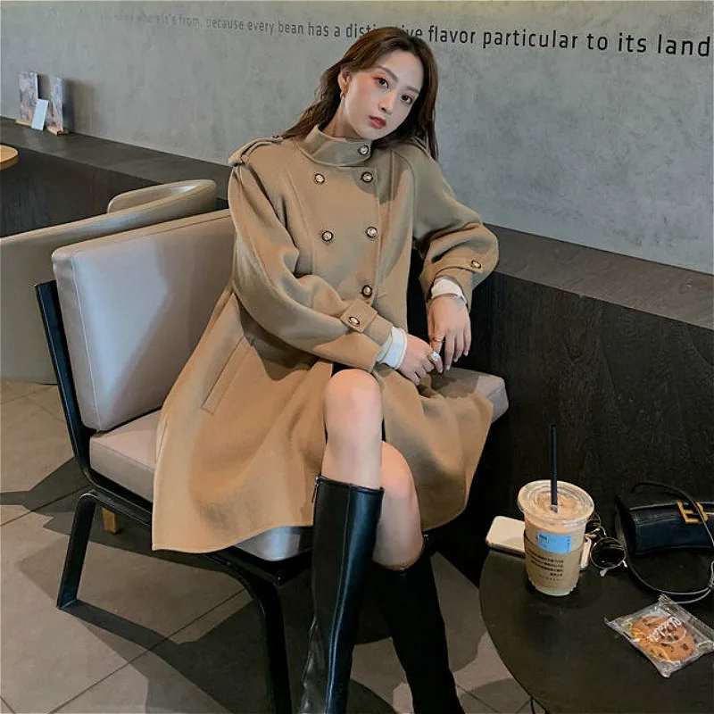 Женская зимняя одежда на пуговицах элегантное однотонное повседневное стильное