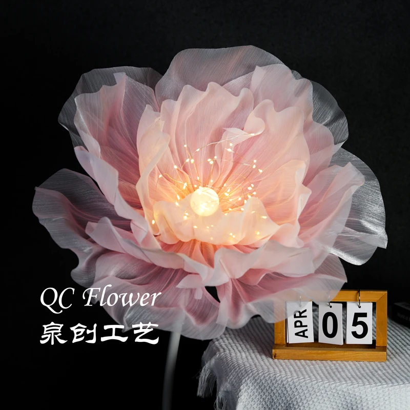 

Искусственный шелковый цветок с подсветкой 70 см