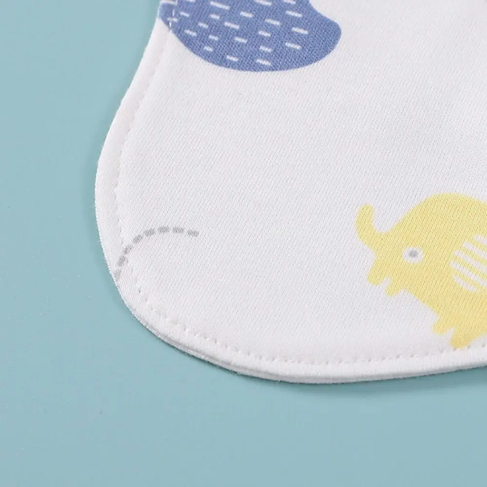 Рисунок 4 - Нагрудники для новорожденных