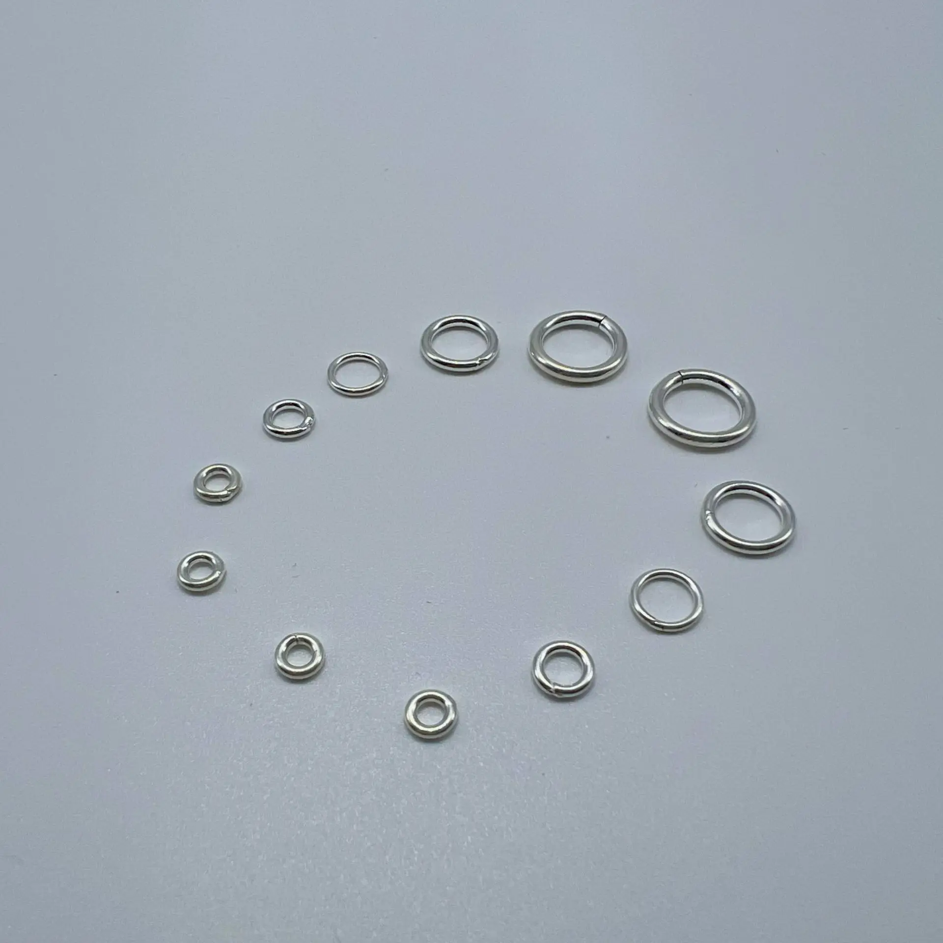 Кольцо замкнутое из серебра 925 пробы 3-10 мм 10 шт./упаковка