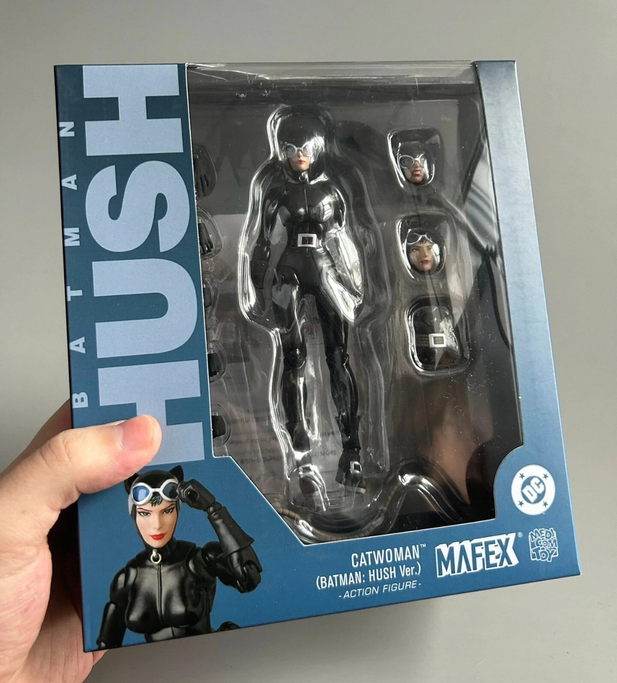 Фото MAFEX Medicom 229 DC Nightwing Scarecrow Catwoman Silence Series №4
