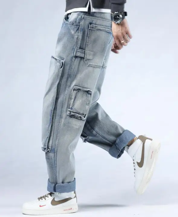 Men Skateboard Jeans Hip-Hop Jeans Loose Denim Pants Men Jeans Large Patch Pockets Denim Pants Size 28-46