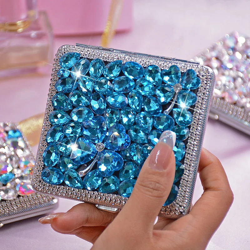 

Flash Diamond Clamshell Cigarette Case Ladies 20 Pack Coarse Cigarette Net Celebrity Full Diamond Luxury Ultra-thin CreativeCase